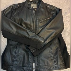 Black Moto Jacket - Plus Sized 1x - only 3 wears!!